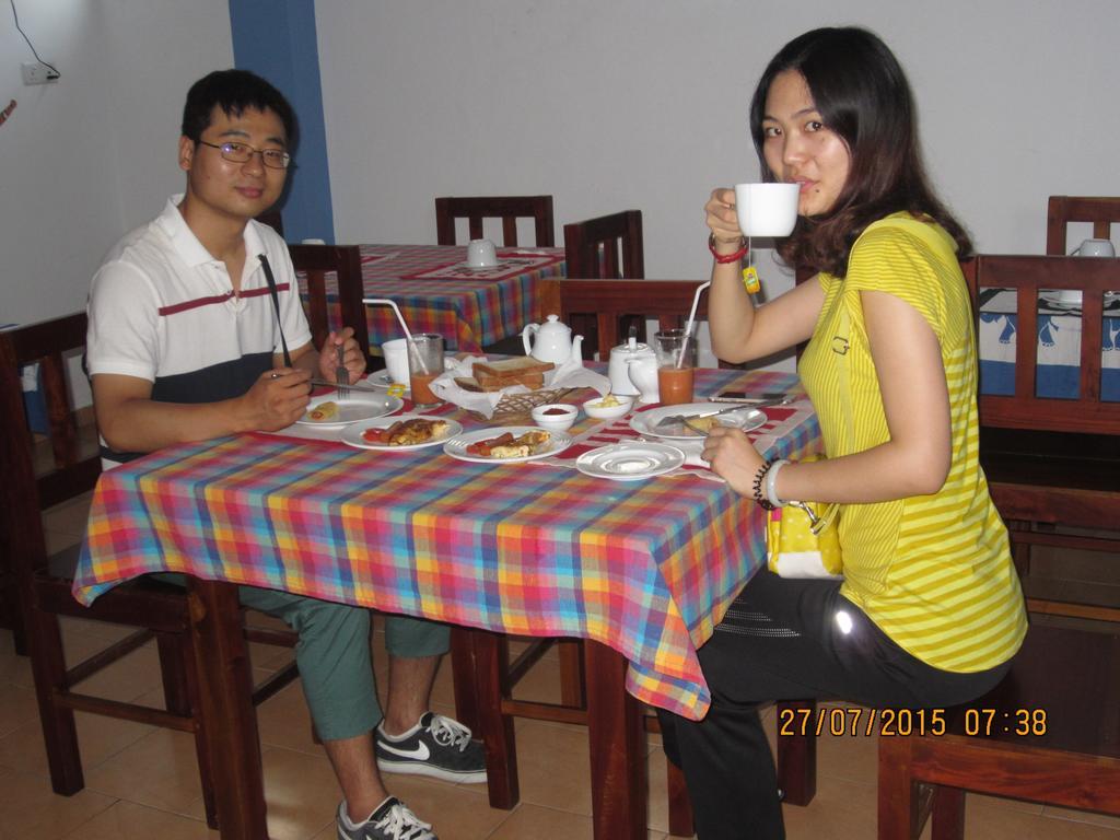 Blue Elephant Tourist Guesthouse Kudapaduwa 外观 照片
